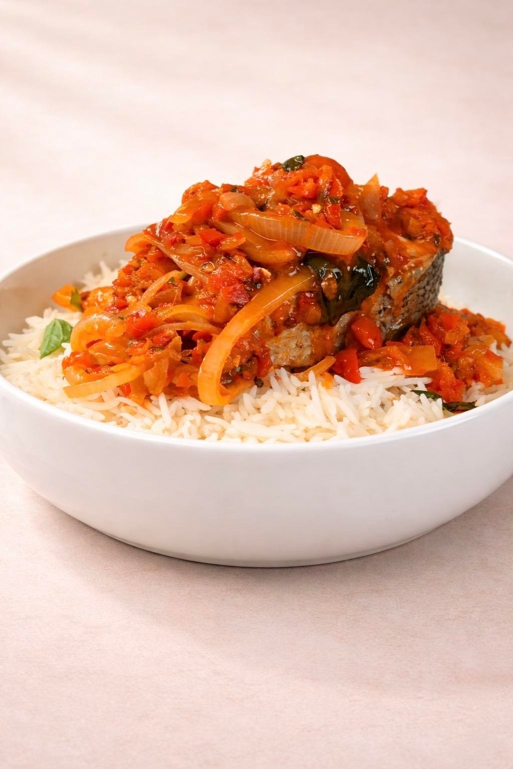 Pepper sauce salmon and rice